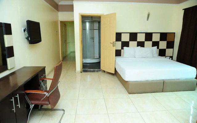 Richton Hotel & Suites