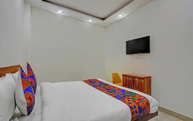 Via Shahdara Residency