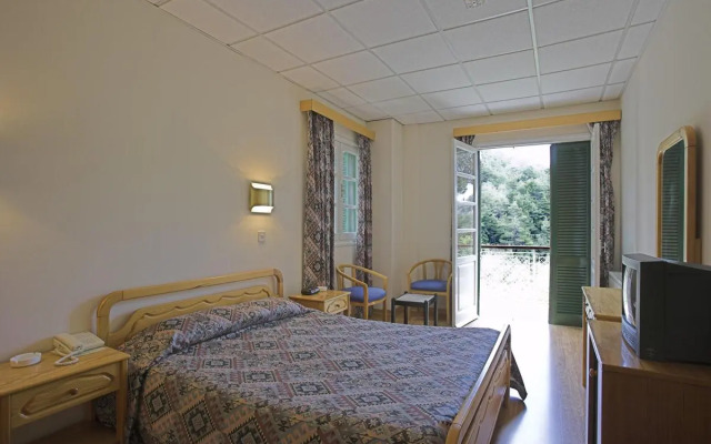 New Helvetia Hotel