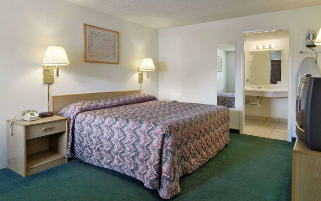 Cedar Valley Inn