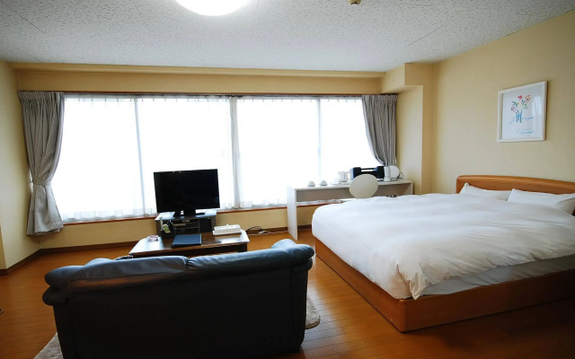 Hotel Fine