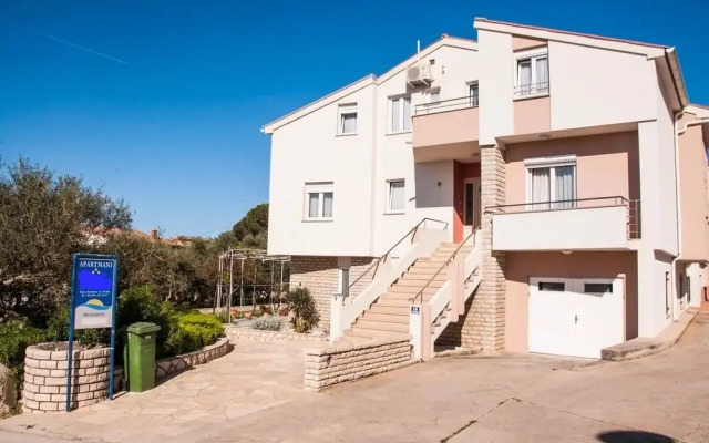 Erikas - 100m From sea - A5