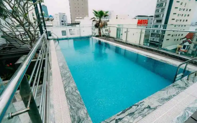 Rice House Hotel & Apartment