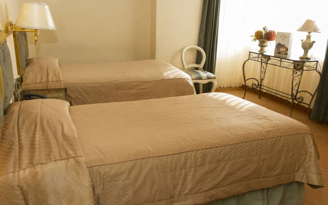 Eugenia Hotel