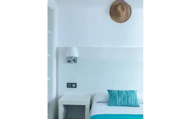 Hostal Aigua Clara