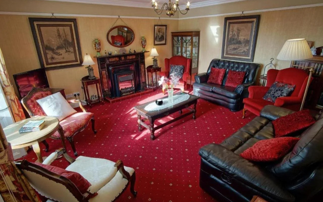 Murphy's Farmhouse