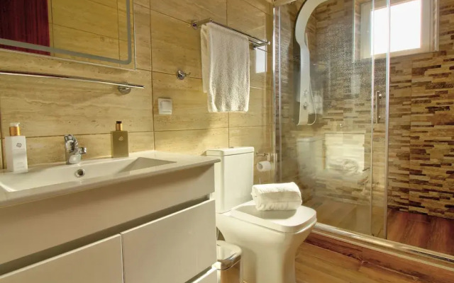 amadeus villa