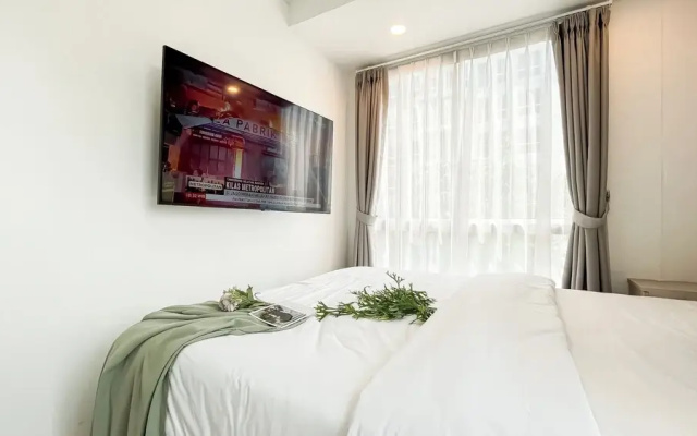 Modern Classic Touch 1Br Apartment At Tokyo Riverside Pik 2