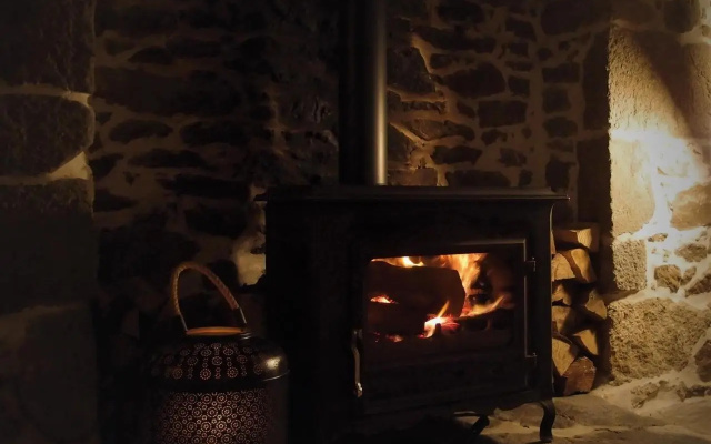 Maison de Contes En Amoureux (Adults Only)