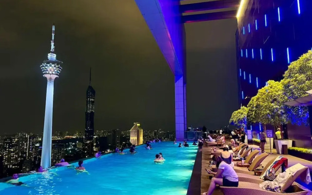 The Platinum klcc By Falmas
