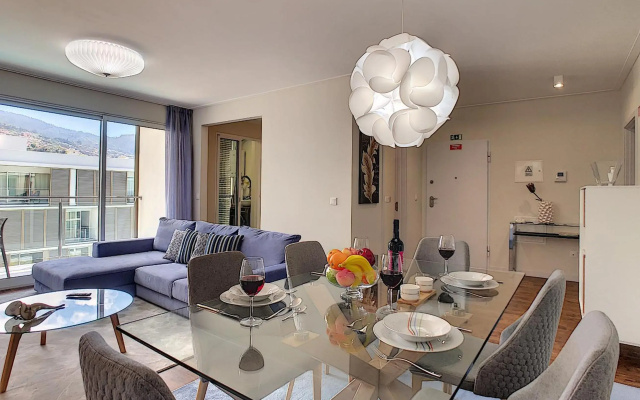 Gardenia Apartment by MHM