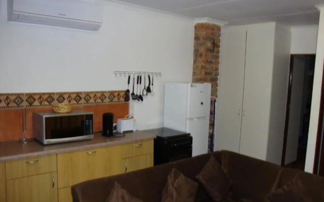 Trafalgar Chalets Unit 1