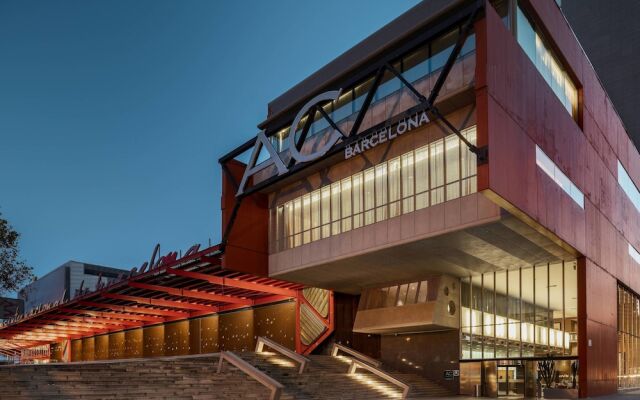 AC Hotel Barcelona Forum by Marriott вид на фасад