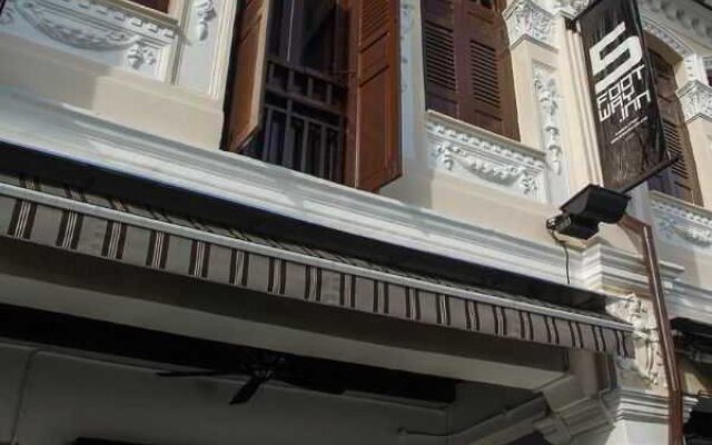 Отель 5footway.inn Project Bugis вид на фасад