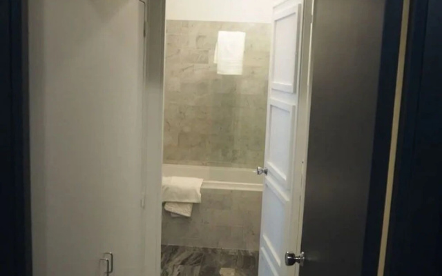 Apartment Champs Elysees - Saint Philippe du Roule