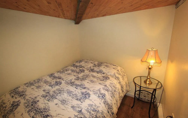 Riverview Cottages