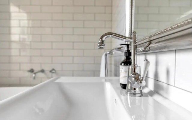 Grandview Accommodation - The Elm Tree Apartments