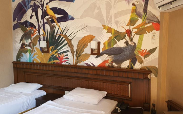 Kleopatra İkiz Otel