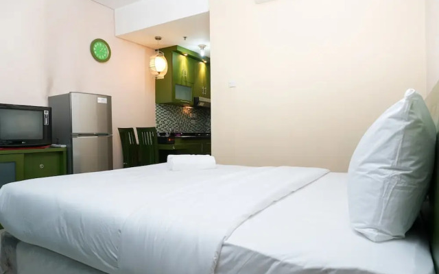 Cozy Studio Apartment at Cosmo Terrace