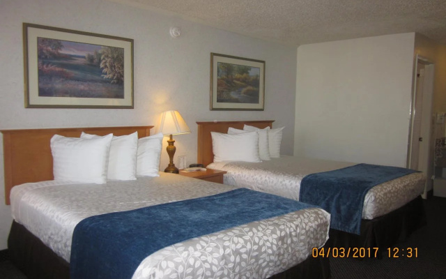 Trailside Inn