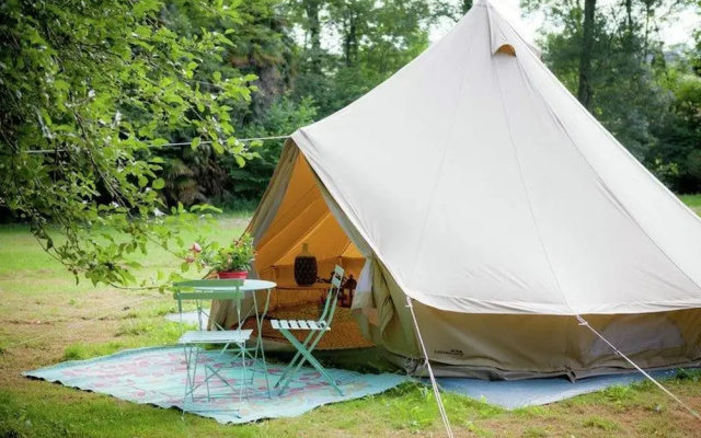 Au fil de l'Eau - Le Tipi