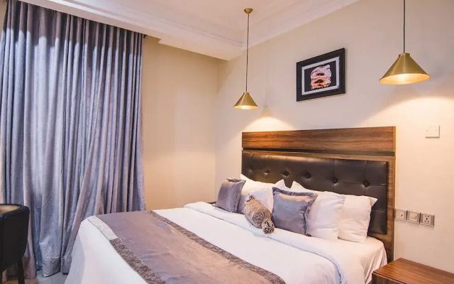 Loomzy Suites and Apartments