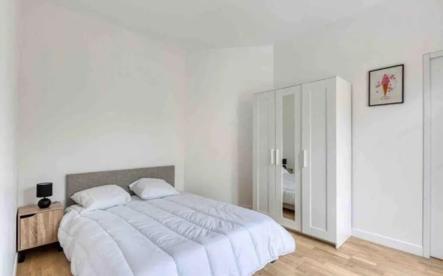 The New White Appart'Hôtel Vitry - Next to Paris