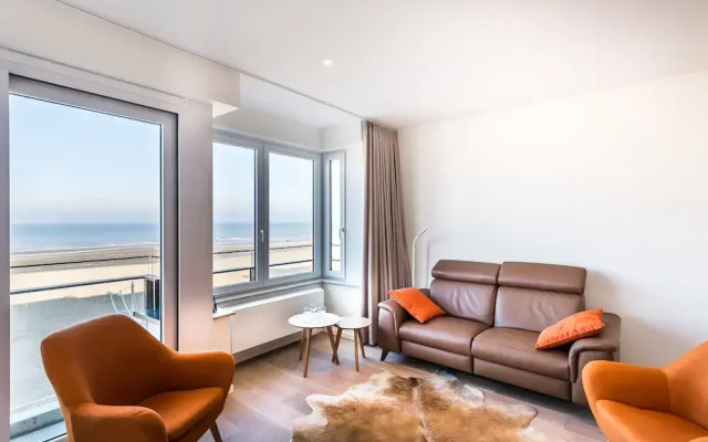 Apartment by the Beach