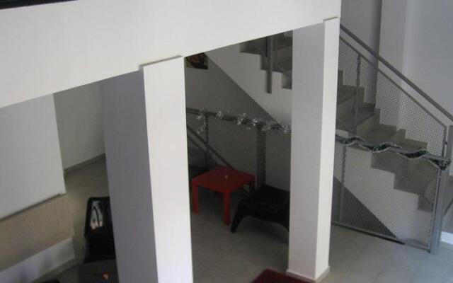 Отель Hostelscat Барселона вид на фасад
