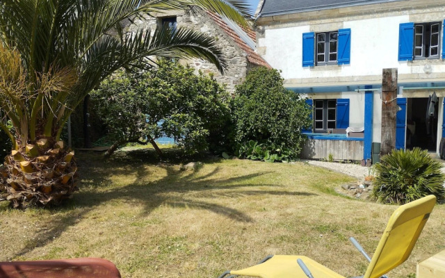 Tranquil Stay Near Audierne