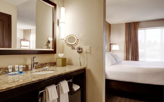 Archer Hotel Falls Church