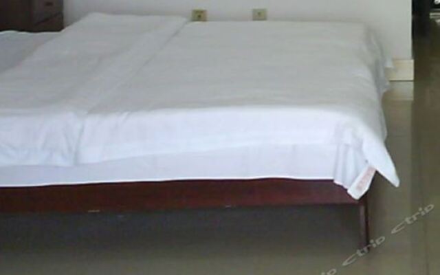 Xinyue Hotel сейф в номере