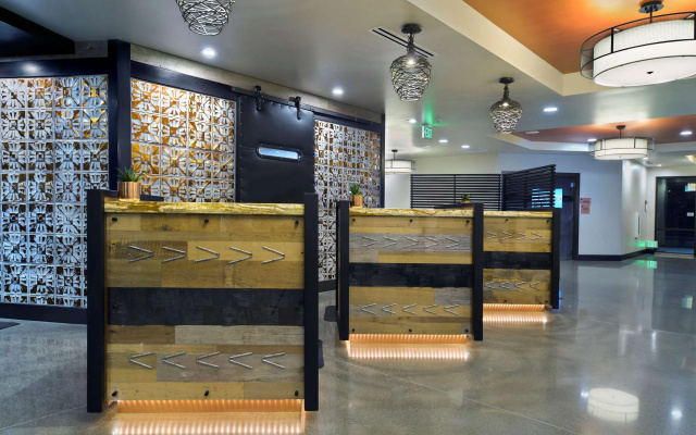 Oxford Suites Paso Robles