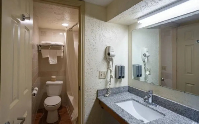 Econo Lodge