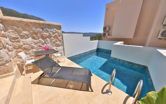 Noubas Villas
