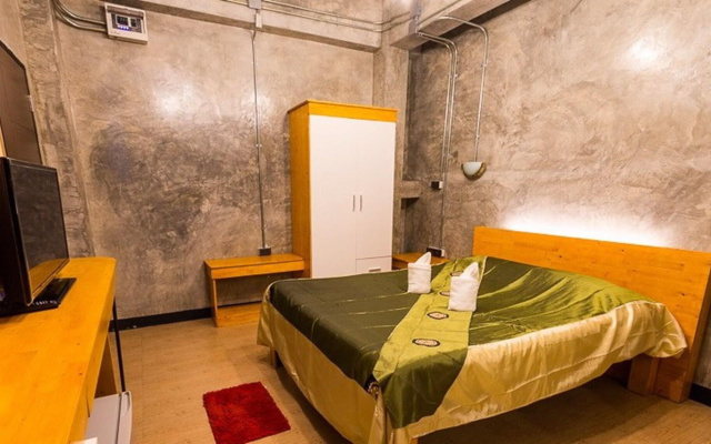 W hostel