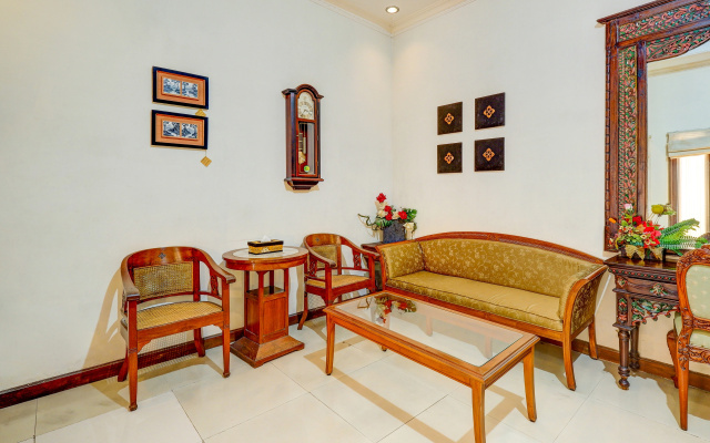 OYO 90000 Adya Nalendra Boutique Hotel