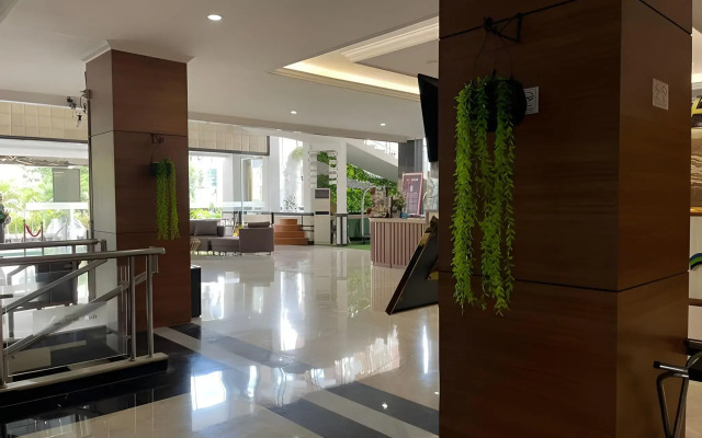 Grand Asrilia Hotel