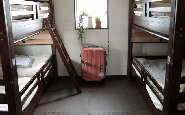 Guest House Umebachi - Hostel
