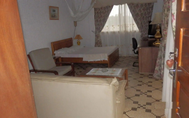 Hotel Laginaque