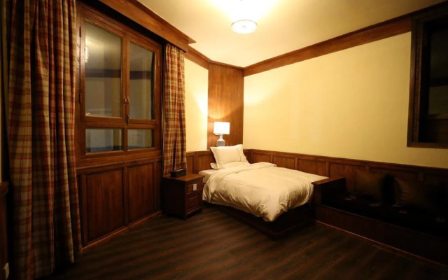 Jacob Beautiful Night Hotel