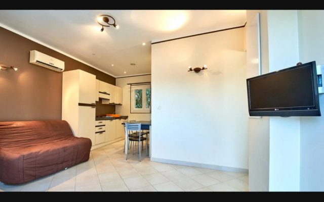 RéSIDENCE LISA MARIA - TWO-BEDROOM HOUSE