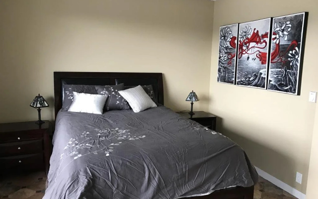 Leigh Lani Guest House