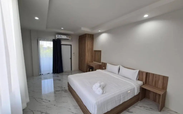 Nub Thong Residence