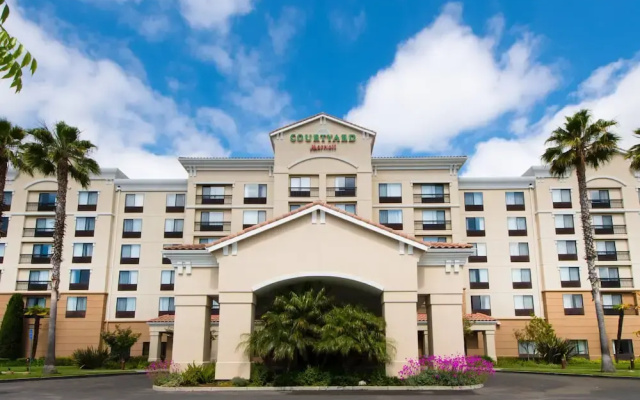 Courtyard Newark Silicon Valley