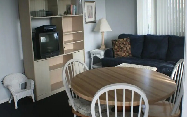 Montauk Oceanside Suites
