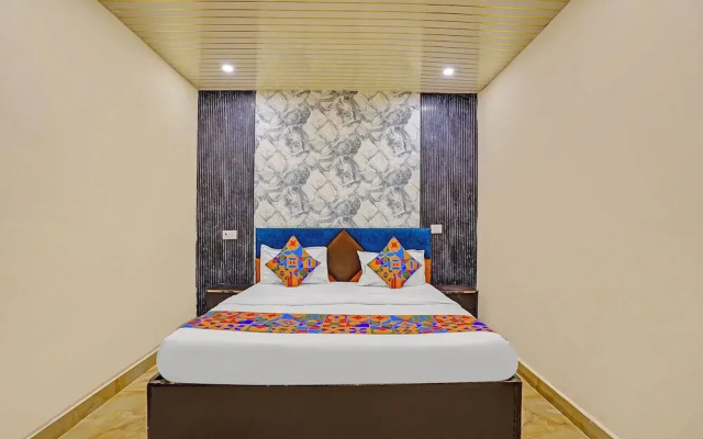 Fabhotel Angel Pink Residency