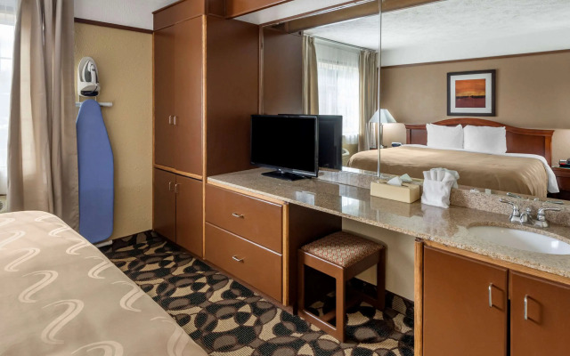 Quality Inn Paradise Creek Pullman