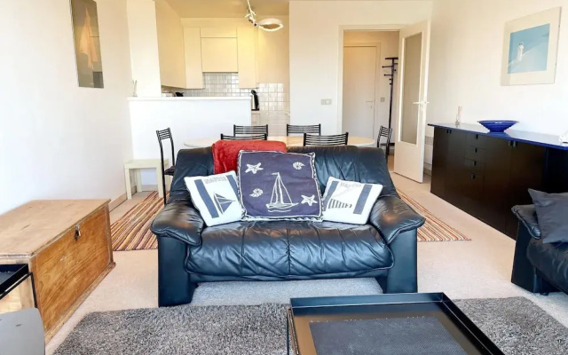 Apartment in Nieuwpoort Near the Beach
