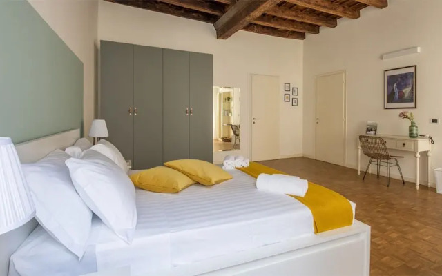JOIVY Charming Flat Next to Duomo di Como